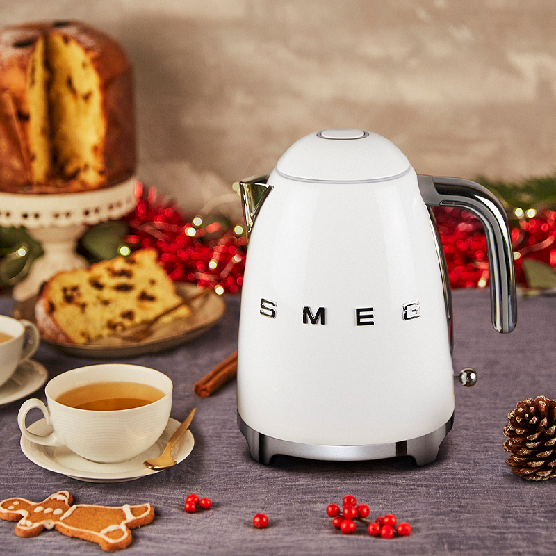 Smeg KLF03WHEU elkedel hvid 1,7 liter 2400 watt - Image 5