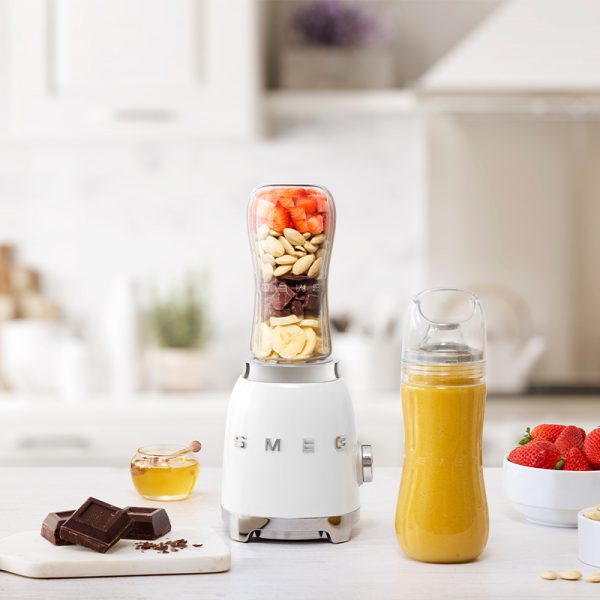 Smeg PBF01WHEU Personal blender hvid inkl. 2 stk. flasker 0,6 liter - Image 4