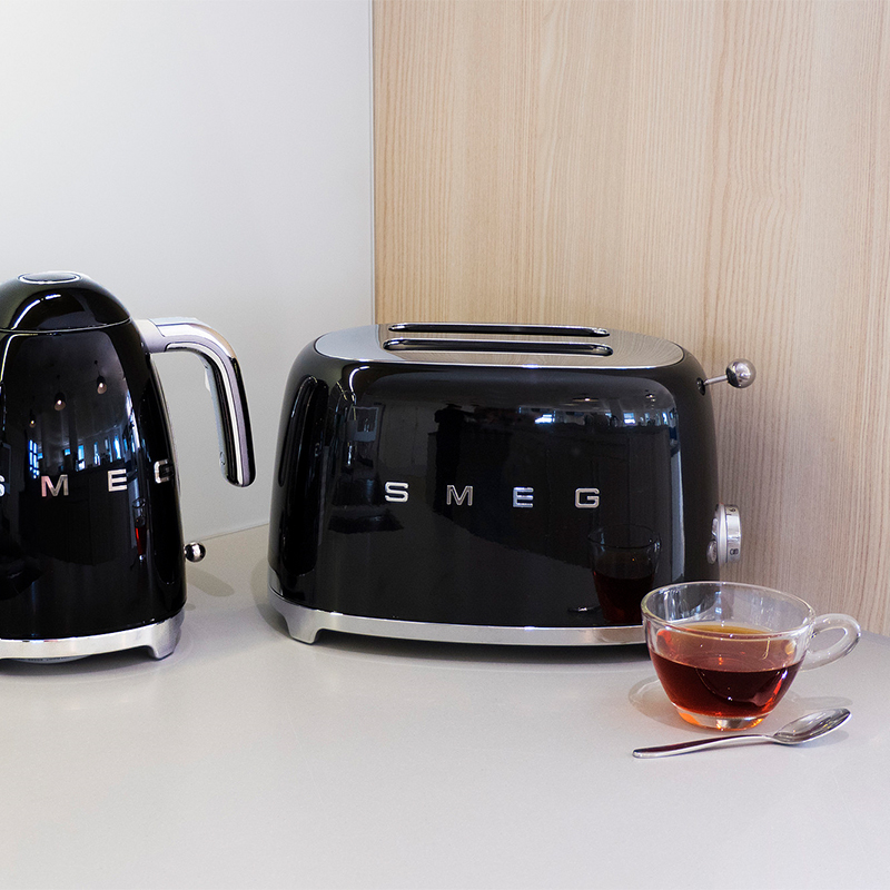 Smeg TSF01BLEU br?drister sort 2 skiver 950 watt - Image 5