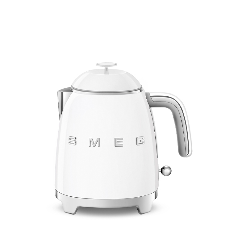 Smeg KLF05WHEU elkedel mini hvid 0,8 liter 1400 watt - Image 1