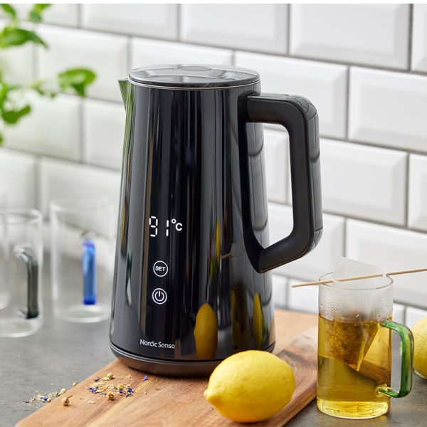 Nordic Sense digital elkedel sort 1,5 liter 1800W - Image 2
