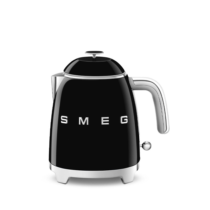 Smeg KLF05BLEU elkedel mini sort 0,8 liter 1400 watt - Image 1
