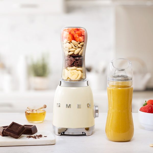 Smeg PBF01WHEU Personal blender creme inkl. 2 stk. flasker 0,6 liter - Image 4